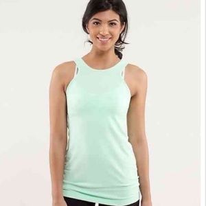Lululemon🍋 High Neck tank
